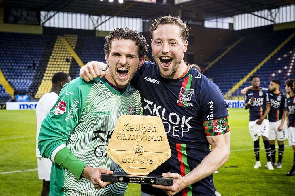 段单一的问 段单一的问