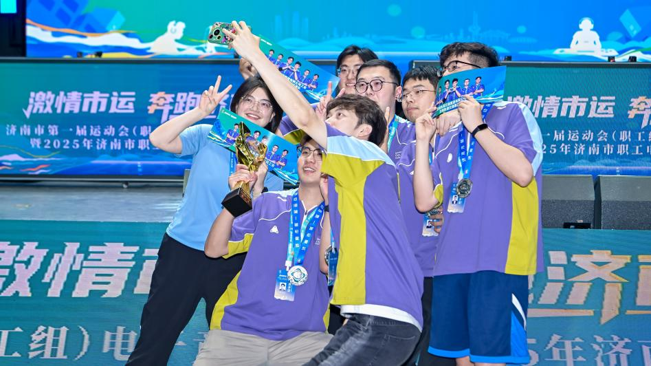 用高超技术 用高超技术