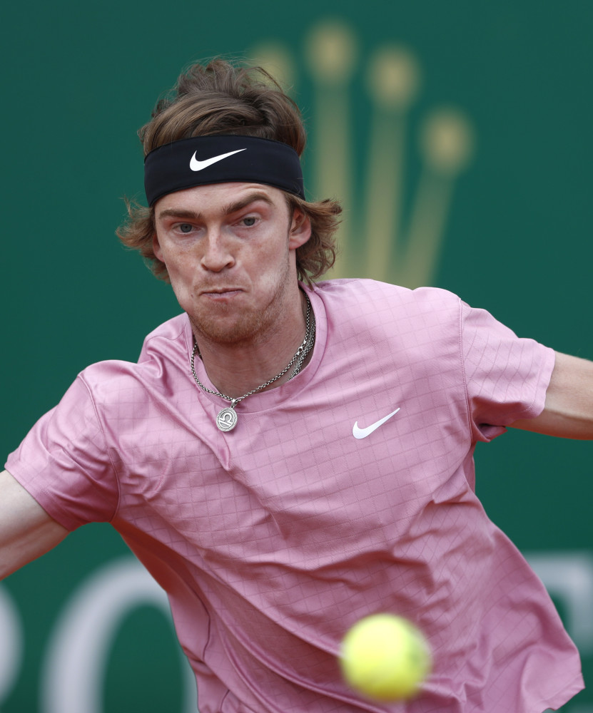 门前包抄 门前包抄